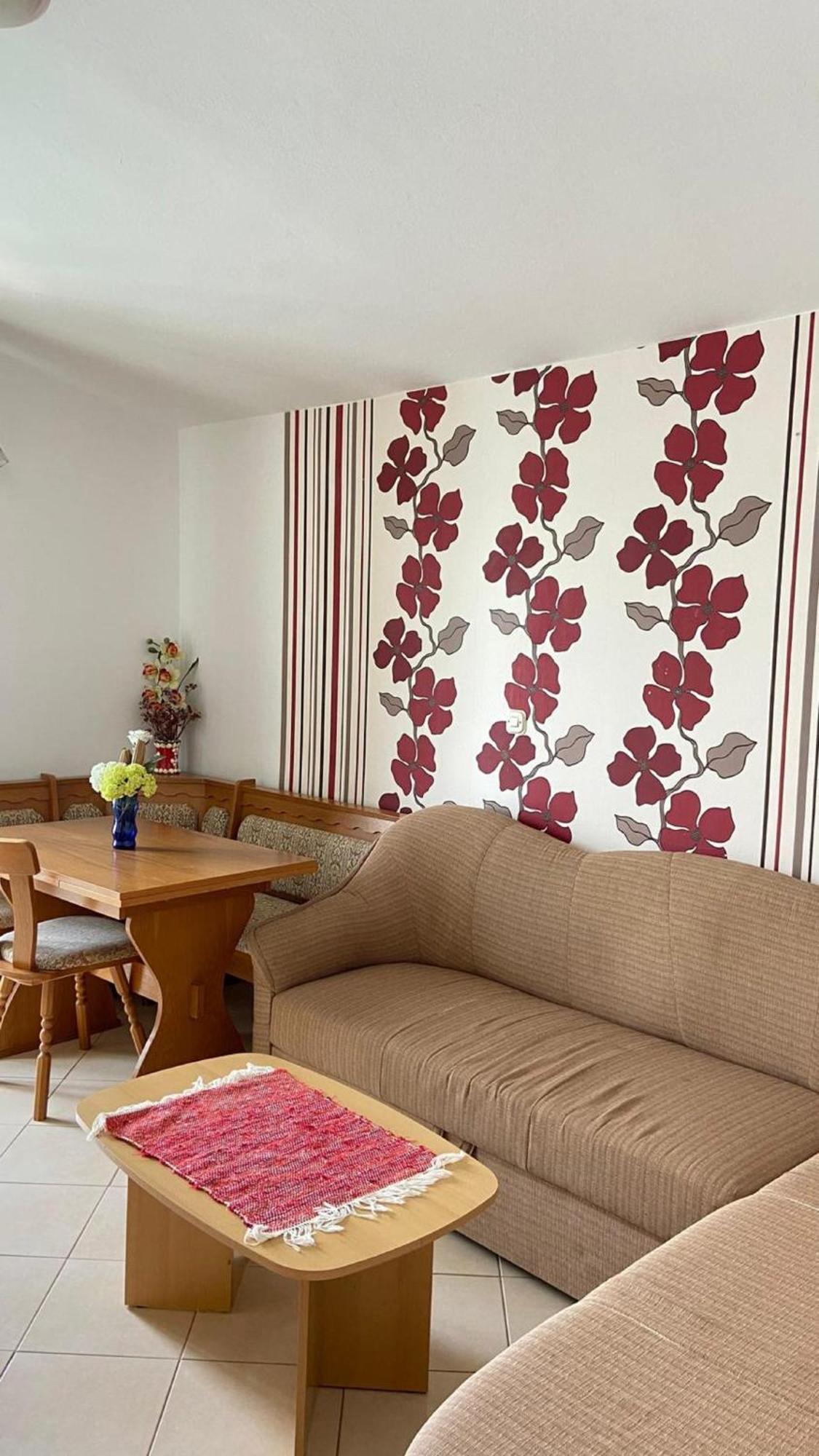 בלאצ'ה Apartments Tiho & Jelena מראה חיצוני תמונה